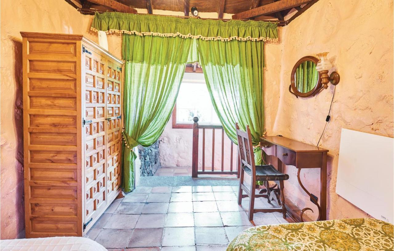Casa Los Pinos Icod De Los Vinos Luaran gambar
